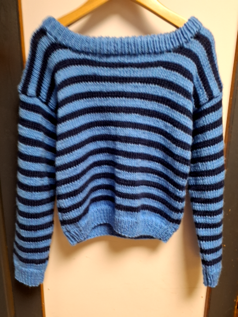 Blå sweater